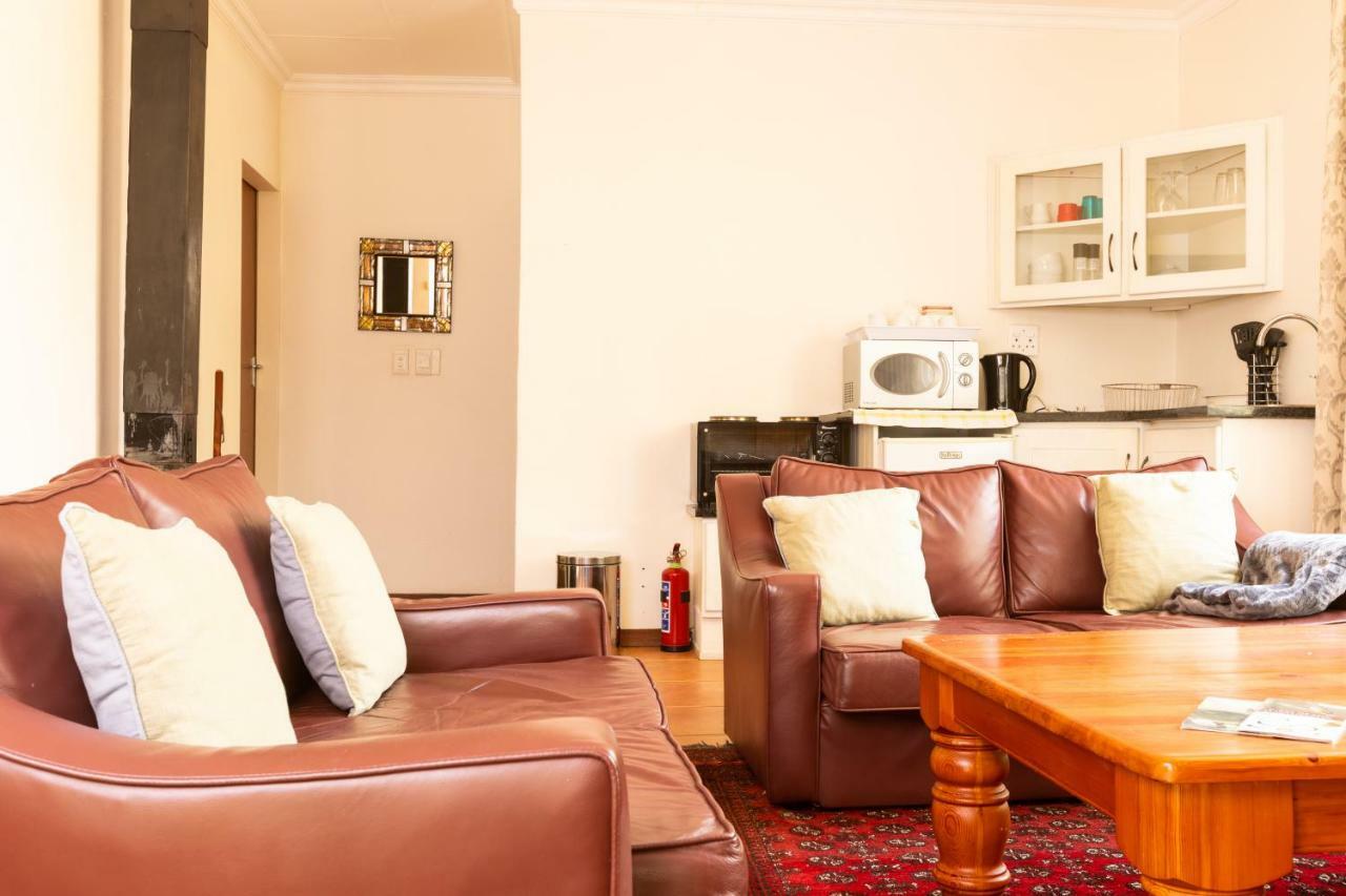 Olive Tree Farm Bed & Breakfast Magaliesburg Exterior foto