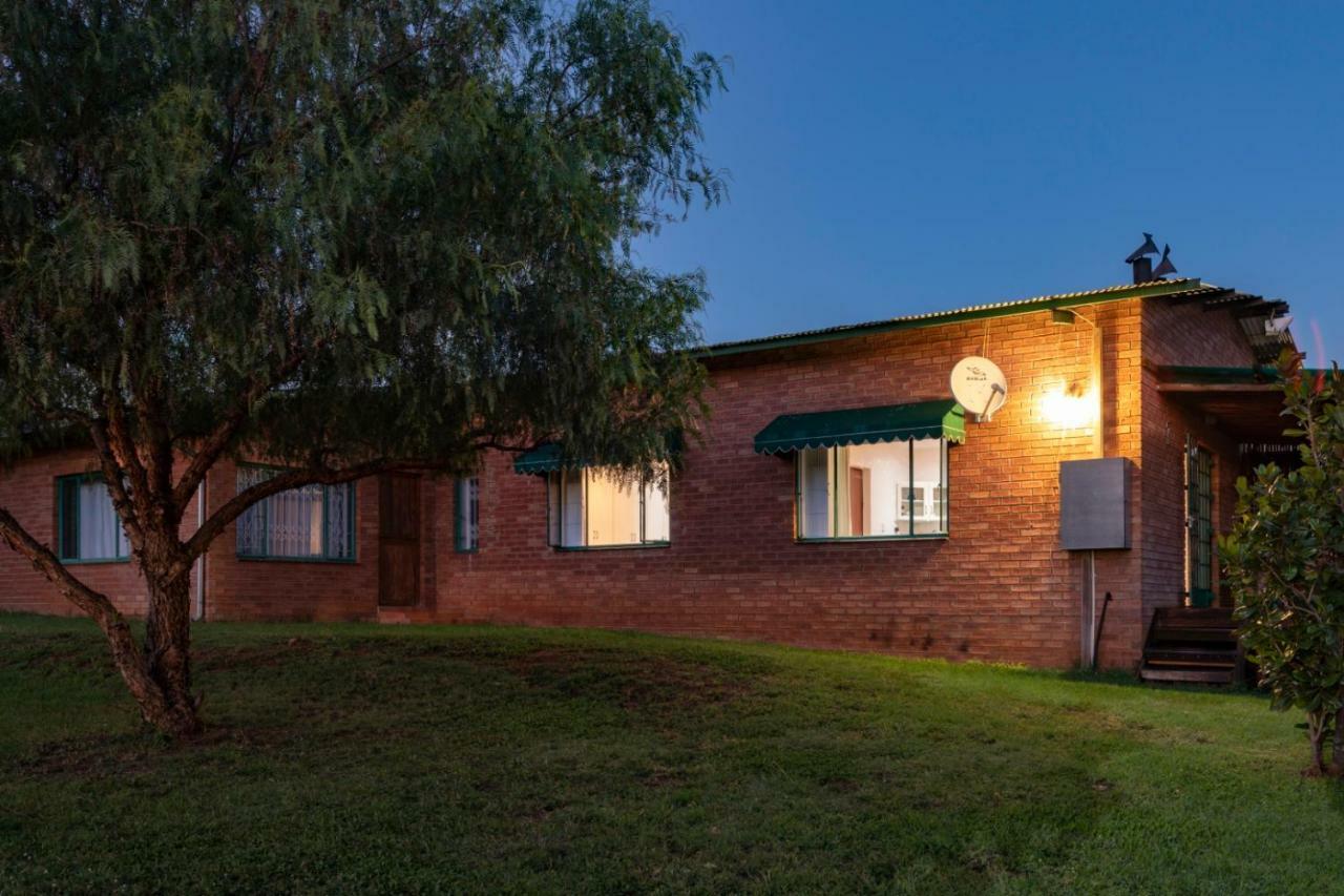 Olive Tree Farm Bed & Breakfast Magaliesburg Exterior foto